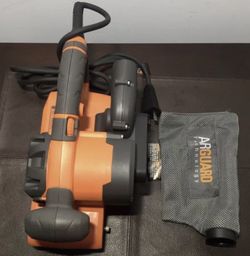RIDGID Belt Sander Variable Speed 3 in. x 18 in. Heavy Duty AIRGUARD Technology