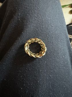 gold ring