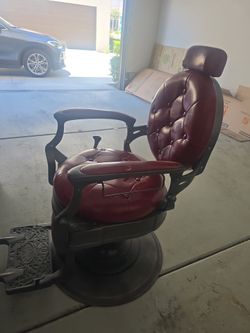 Barber chair