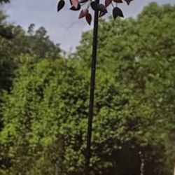 Leaves Metal Wind Spinner Steel Construction Brand New