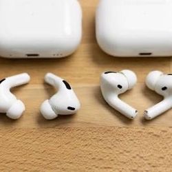 AirPods 2nd Gen