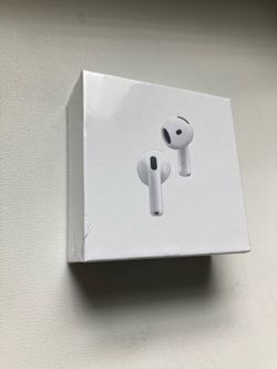 Apple AirPod 4s*OPEN TO OFFERS*