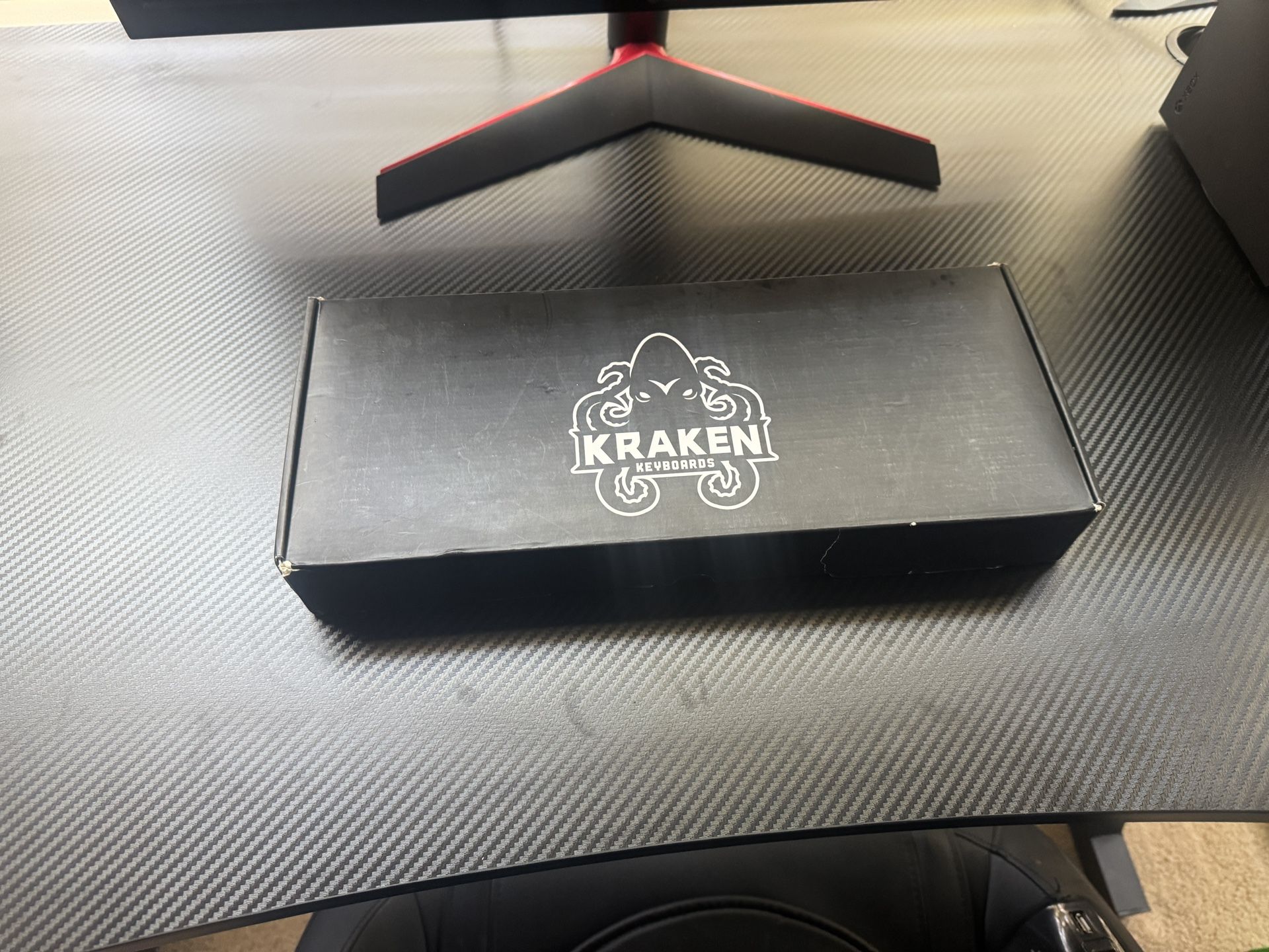 Kraken Keyboard Red and Black