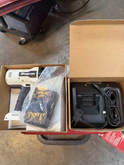 New 1/2 Inch Snap On Cordless Impact
