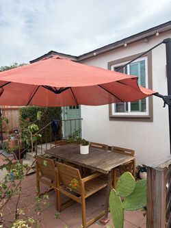 Outdoor Patio Umbrella