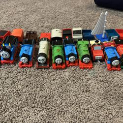Thomas And Friends Motorized Trains And Coaches 