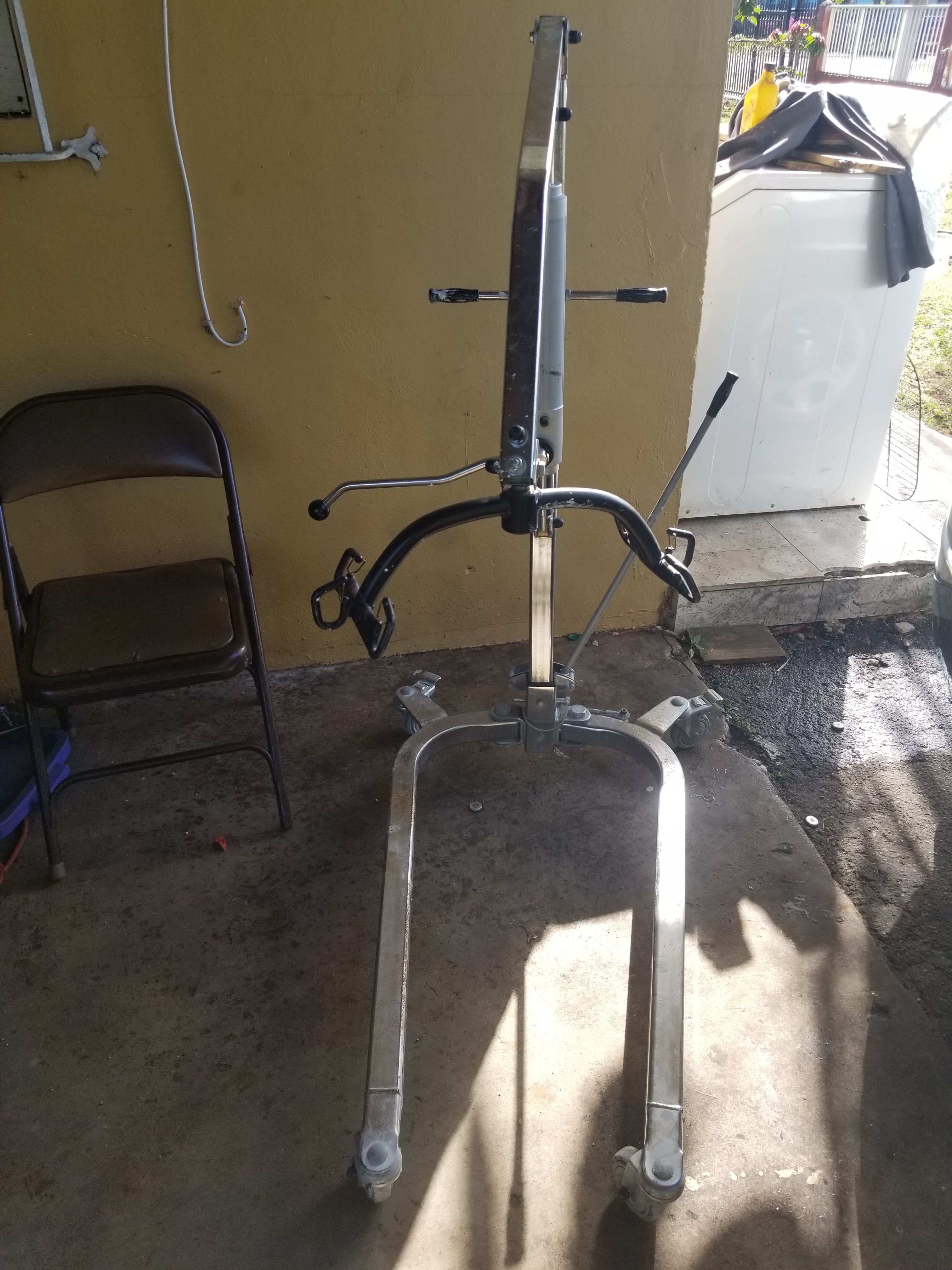 Lifter cargador