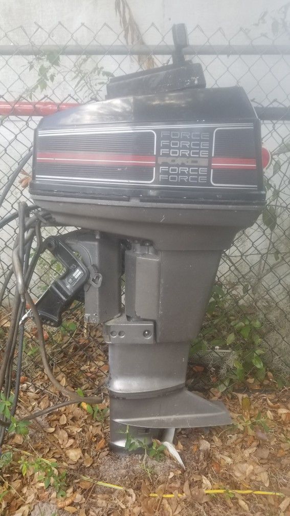 clean 90s 50 hp mercury force outboard boat motor