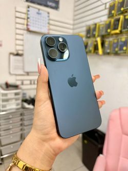 iPhone 15 PRO MAX 256GB UNLOCKED✔️