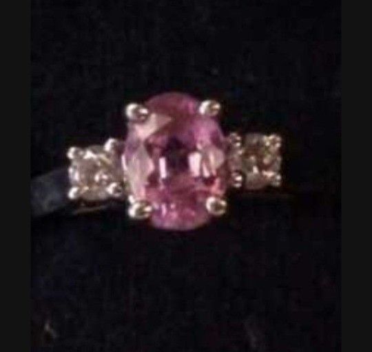 Rare Pink Sapphire & Diamonds on 14k Gold - A  Unique Option For An Engagement Ring!