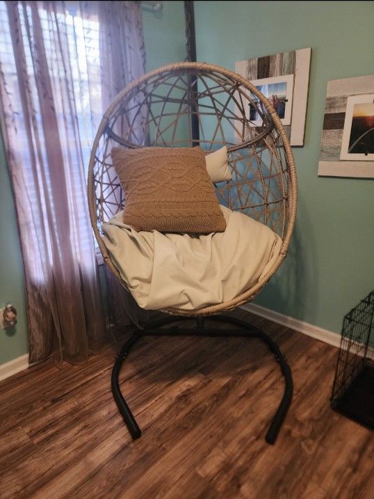 Egg Chair 