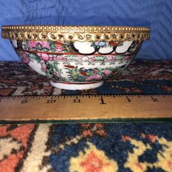 Vintage Chinese Famille Rose Canton Bowl W/ Bronze Rim