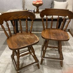 Nice Oak Counter Stools