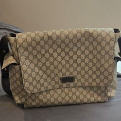 Gucci Dipper Bag