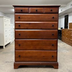 Tall Vaughan Bassett Beautiful Wood 5 Drawer Dresser Chest