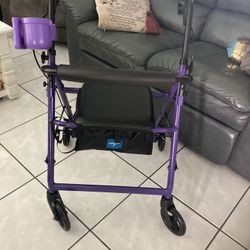 Guardian Walker With Cup/Phone Holder