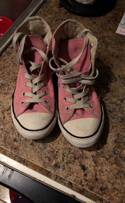 Girl Converse All Star high tops size 4