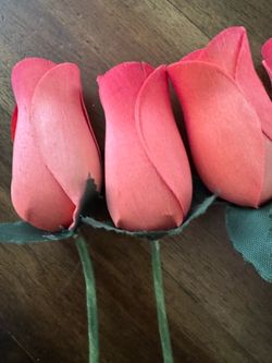 Balsa wood roses