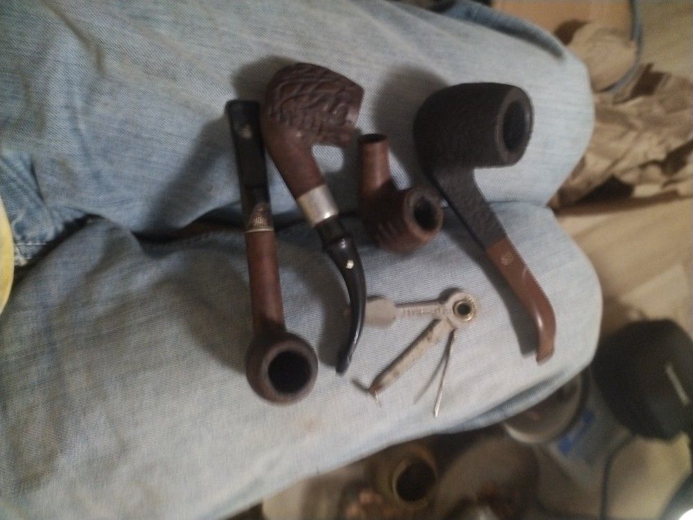 Vintage Smoking Pipe Collection