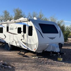 2020 Lance 2465 w/premium Solar System:  $50,000 obo