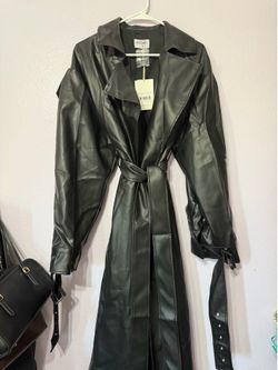 Pepper mayo leather trench coat