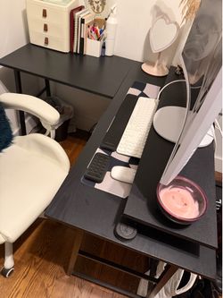 Free L-shaped Desk