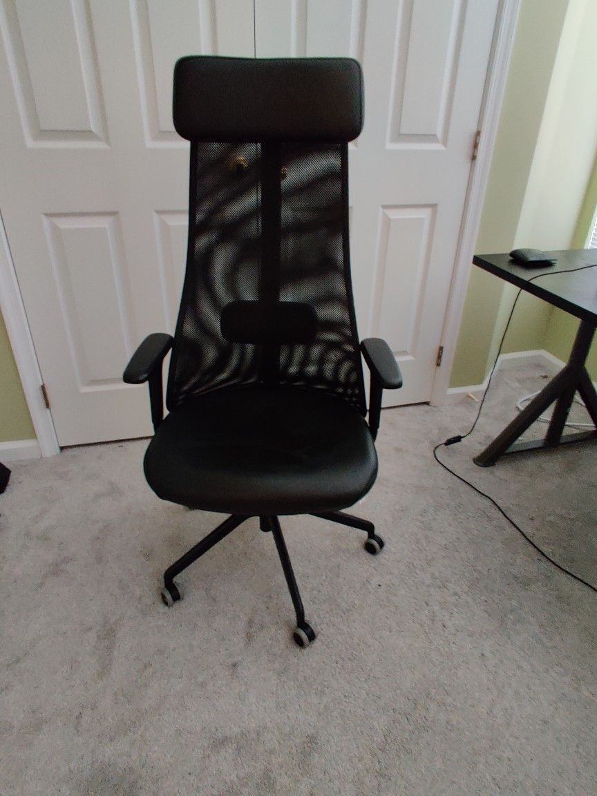 Office Chair - IKEA JARVFJALLET GREAT CONDITION