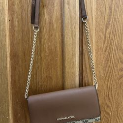 MK Cross Body