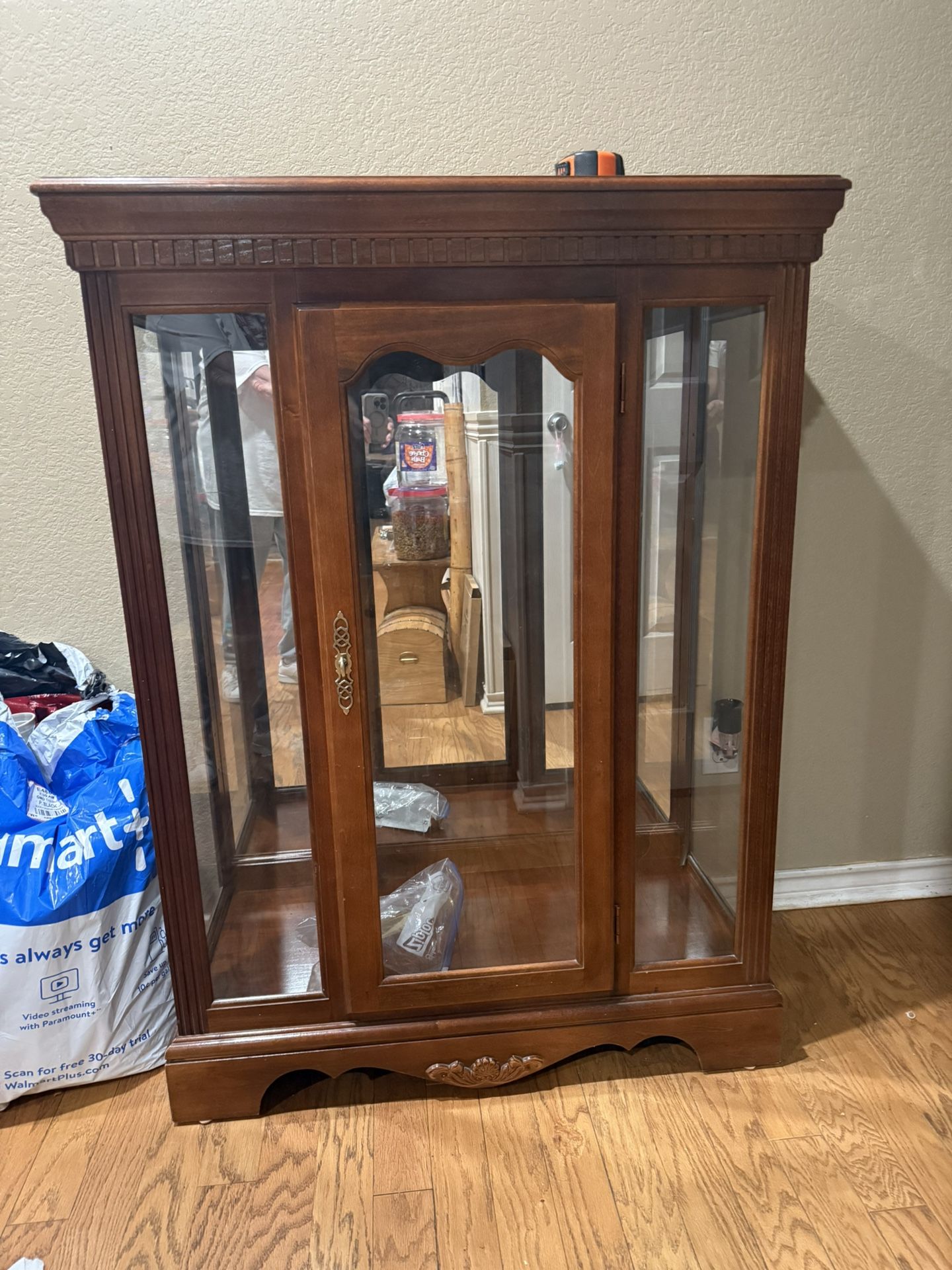 Curio (4’ Tall 3’ Wide 2’ Deep) Glass Lighted With Glass Shelves Key Front Door