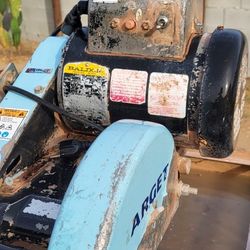 TARGET WET TILE SAW