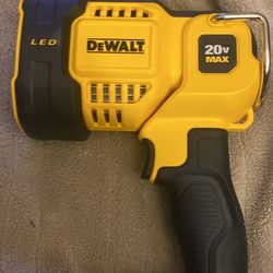 Dewalt Light Work 20 Volt 