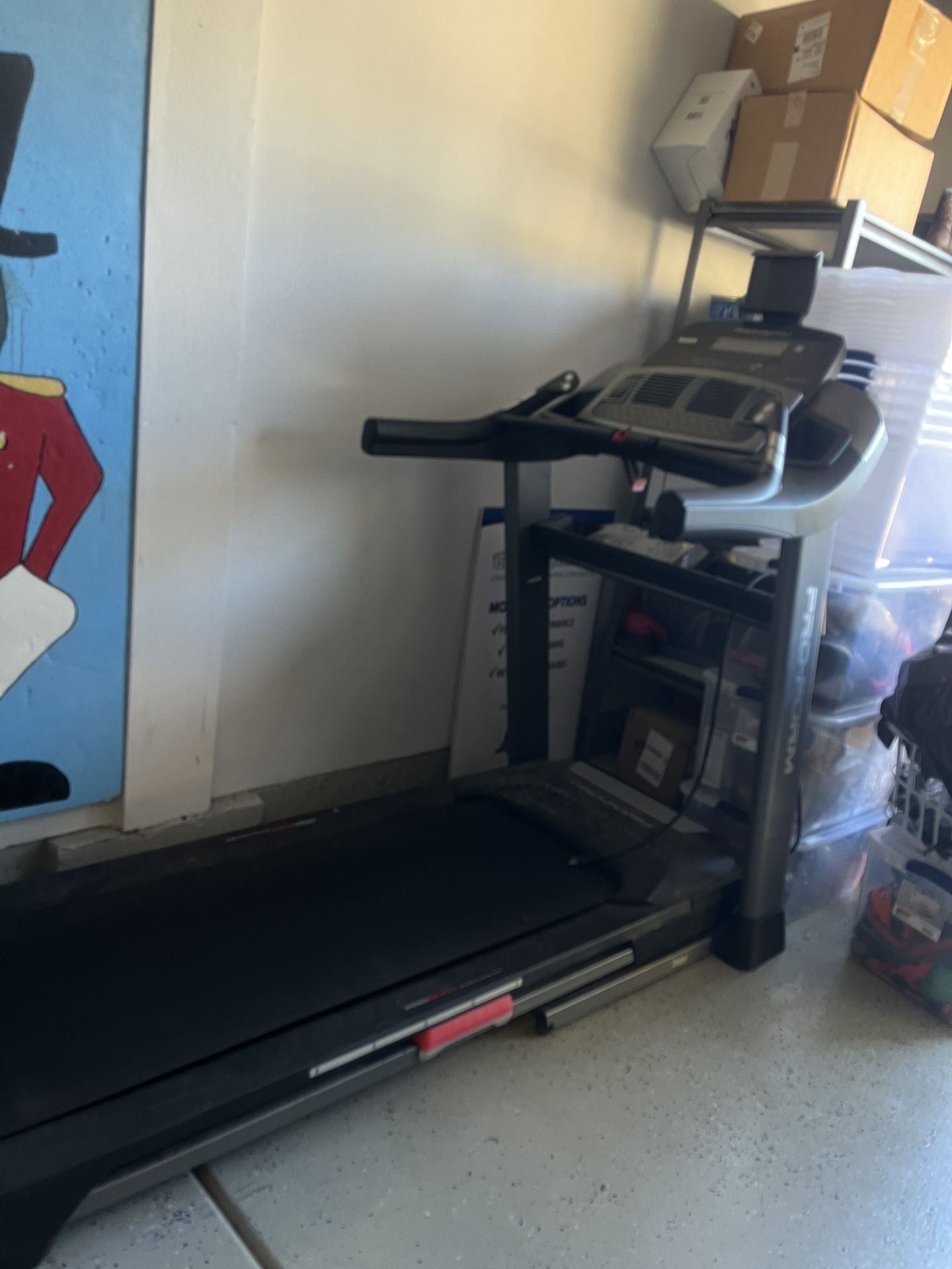 TREADMILL - DOES NOT WORK - FREE