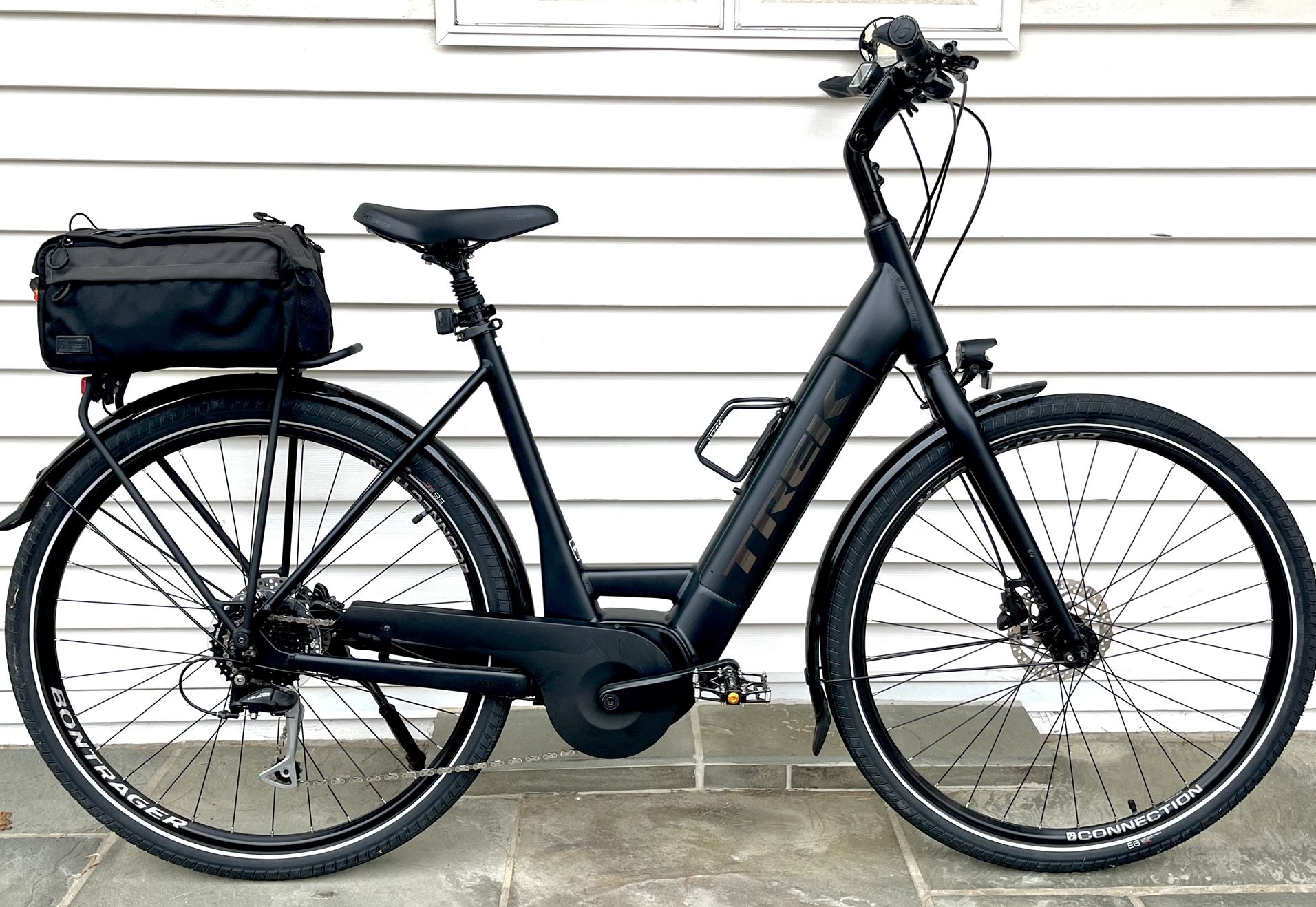 Large Trek Verve+ 3 Lowstep Electric Bike, Like New