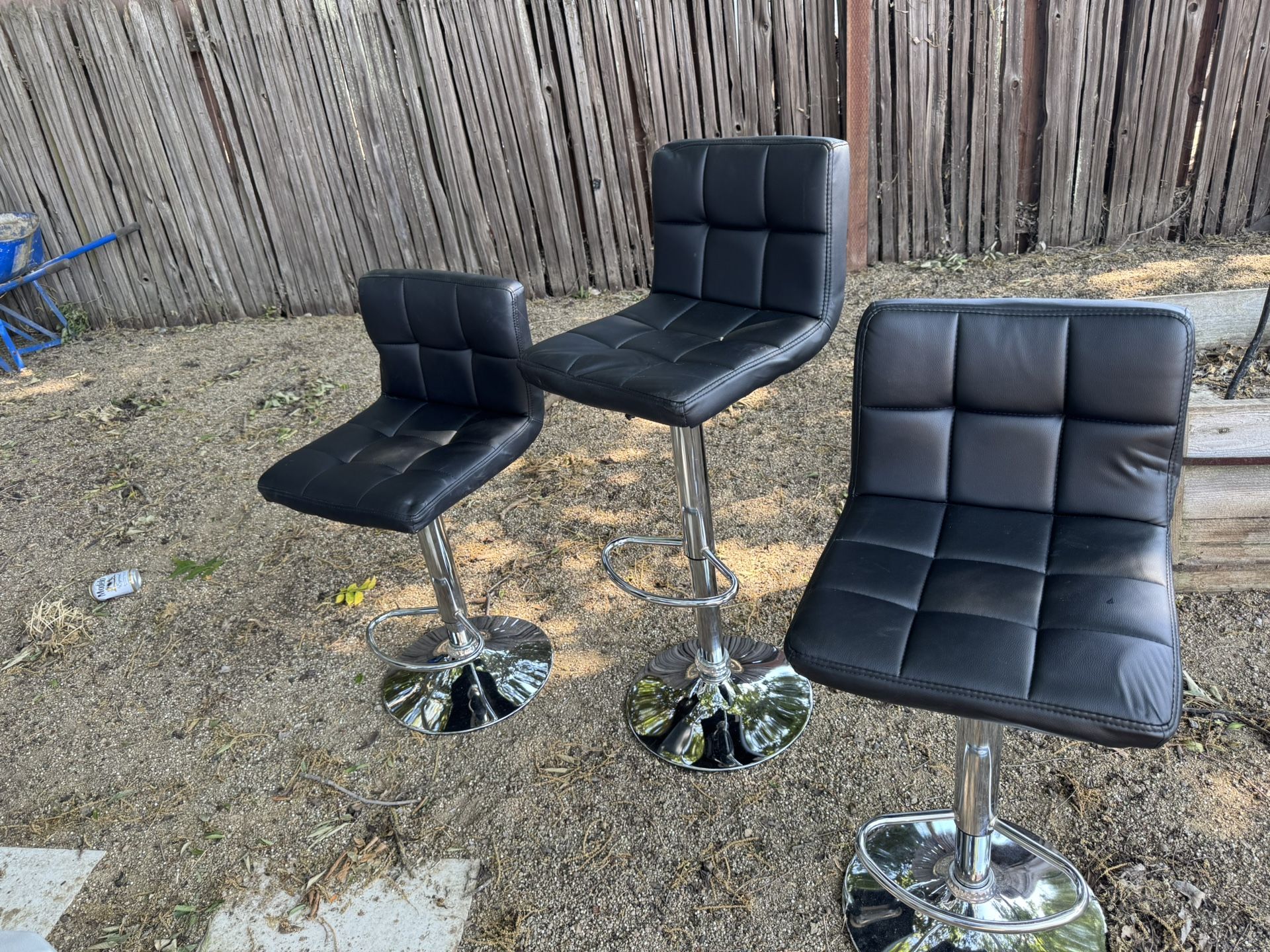 3 Bar Stools