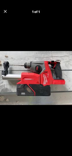Milwaukee 5/8 Sds Plus Hammerdrill