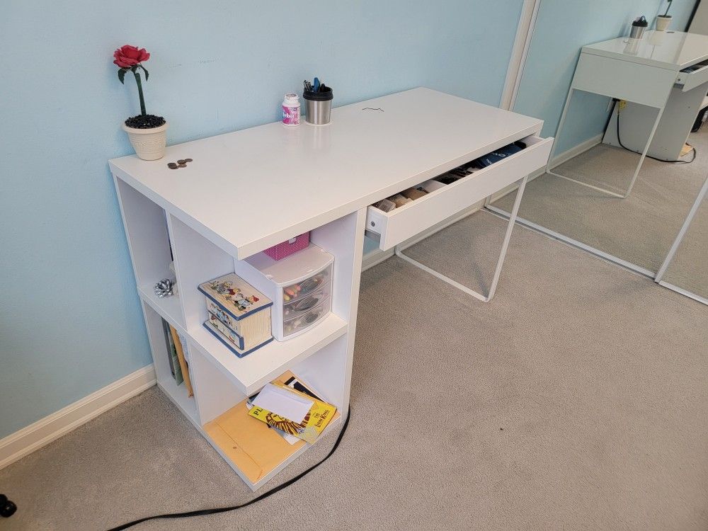 Small White Desk with Shelves And Drawer