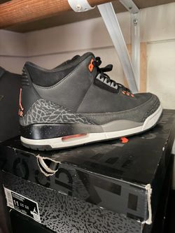 Air Jordan “ fear “ 3s