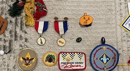 Scouting pins + Badges + Belt