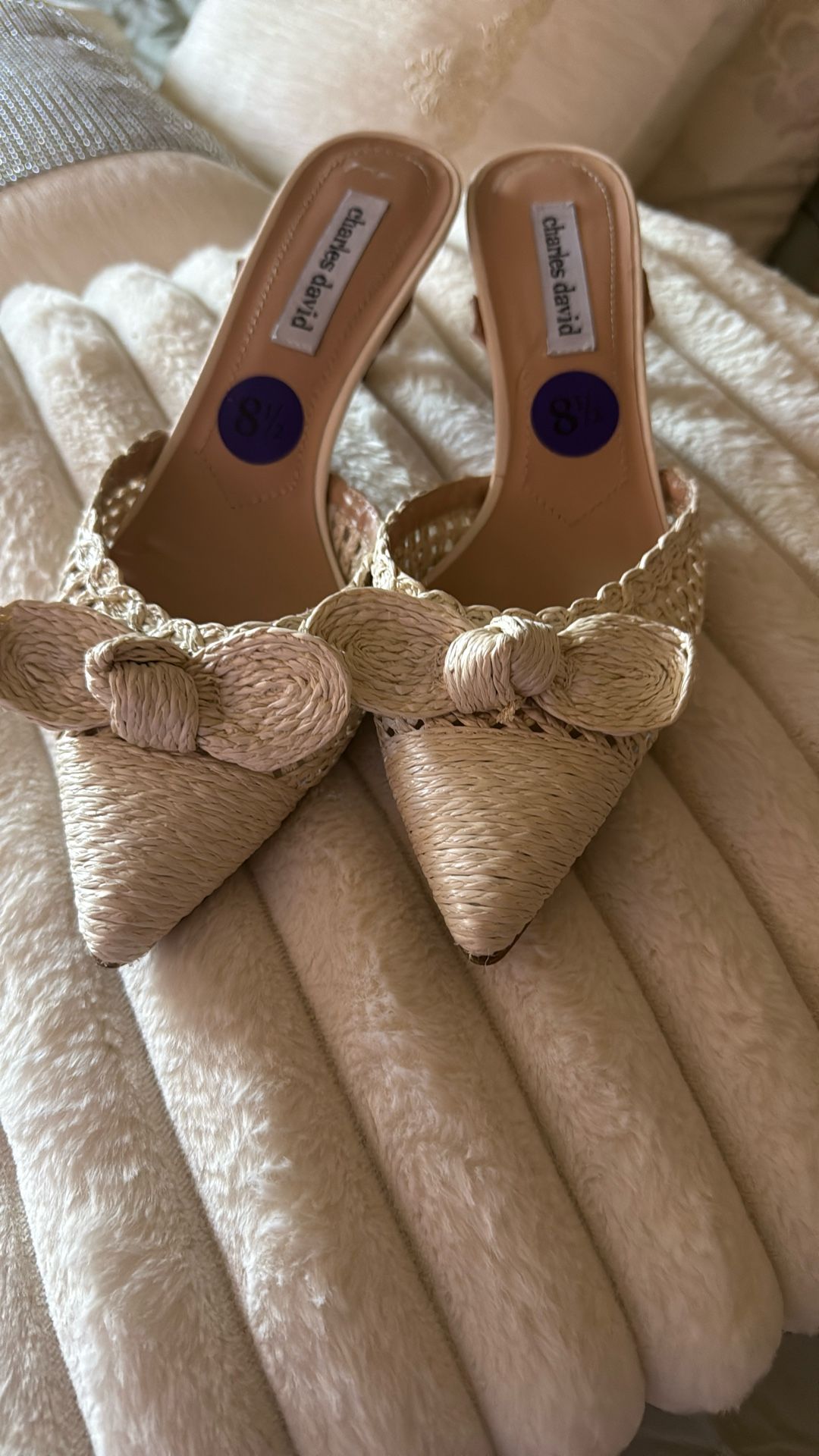 Sample Pumps Size 81/2
