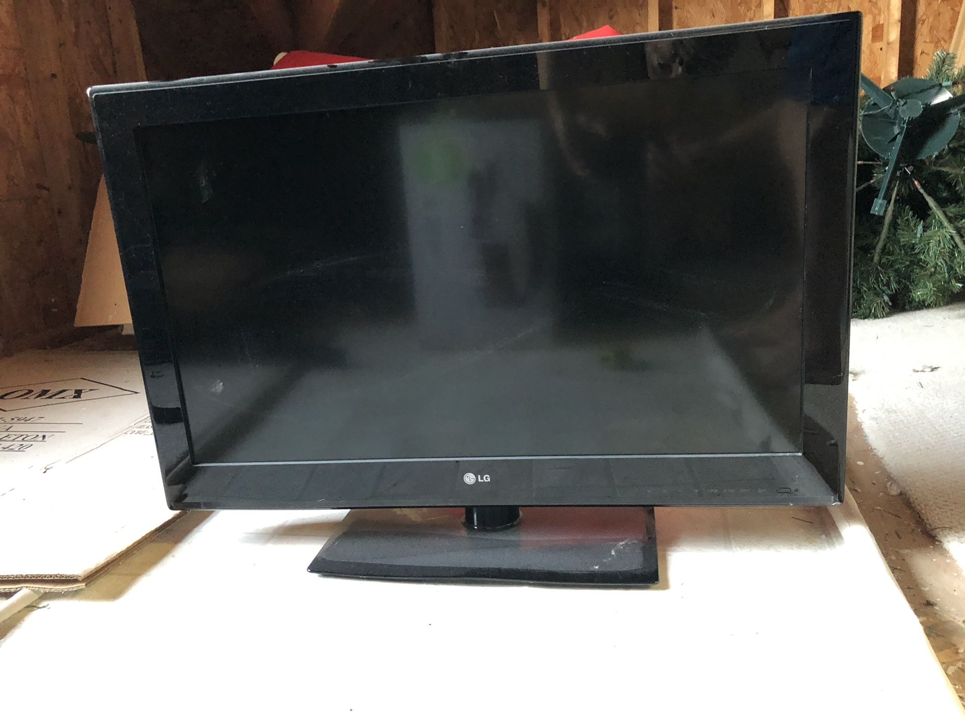 32”LG TV