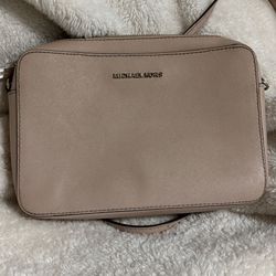 Michael Kors Crossbody Purse