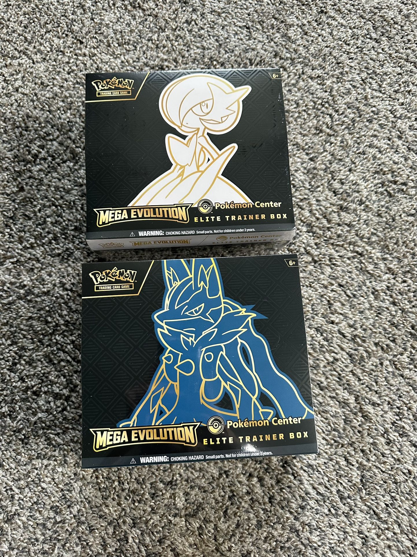 Pokemon Mega evolutions Pokemon center ETBs