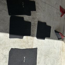 Acura TLX floor mats