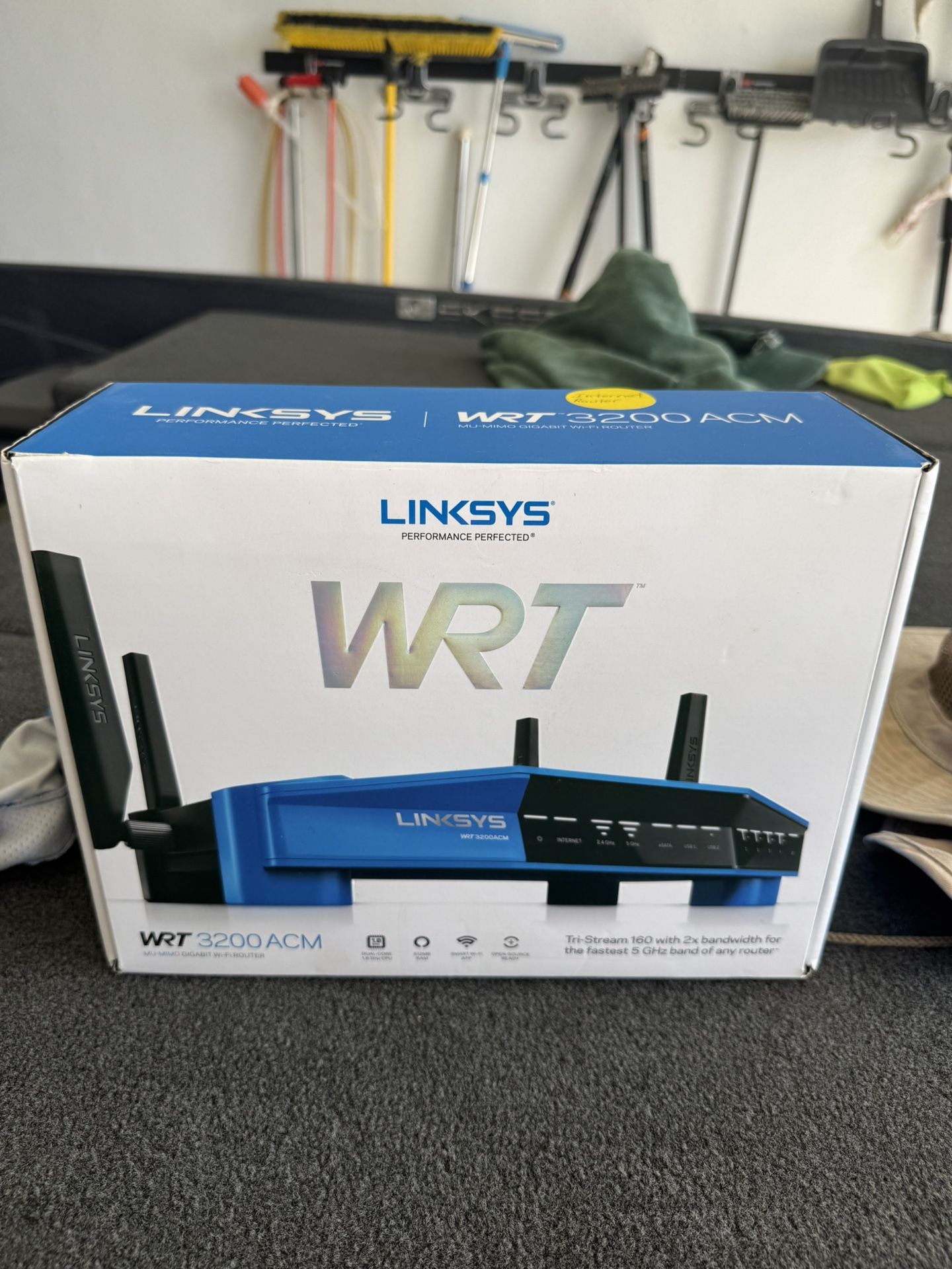 Linksys Wrt 3200 Acm