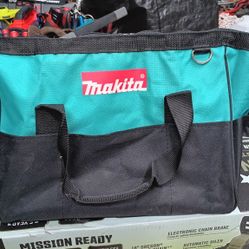 Makita 14"x 9" x 11" Tool Bag / Case 8 Pockets w/ Strap (NEW)
