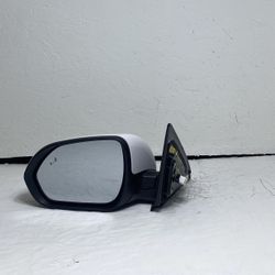 2021-2024 Kia Seltos left mirror (1b)
