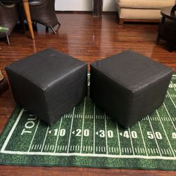 2 Ottomans Dark Brown 