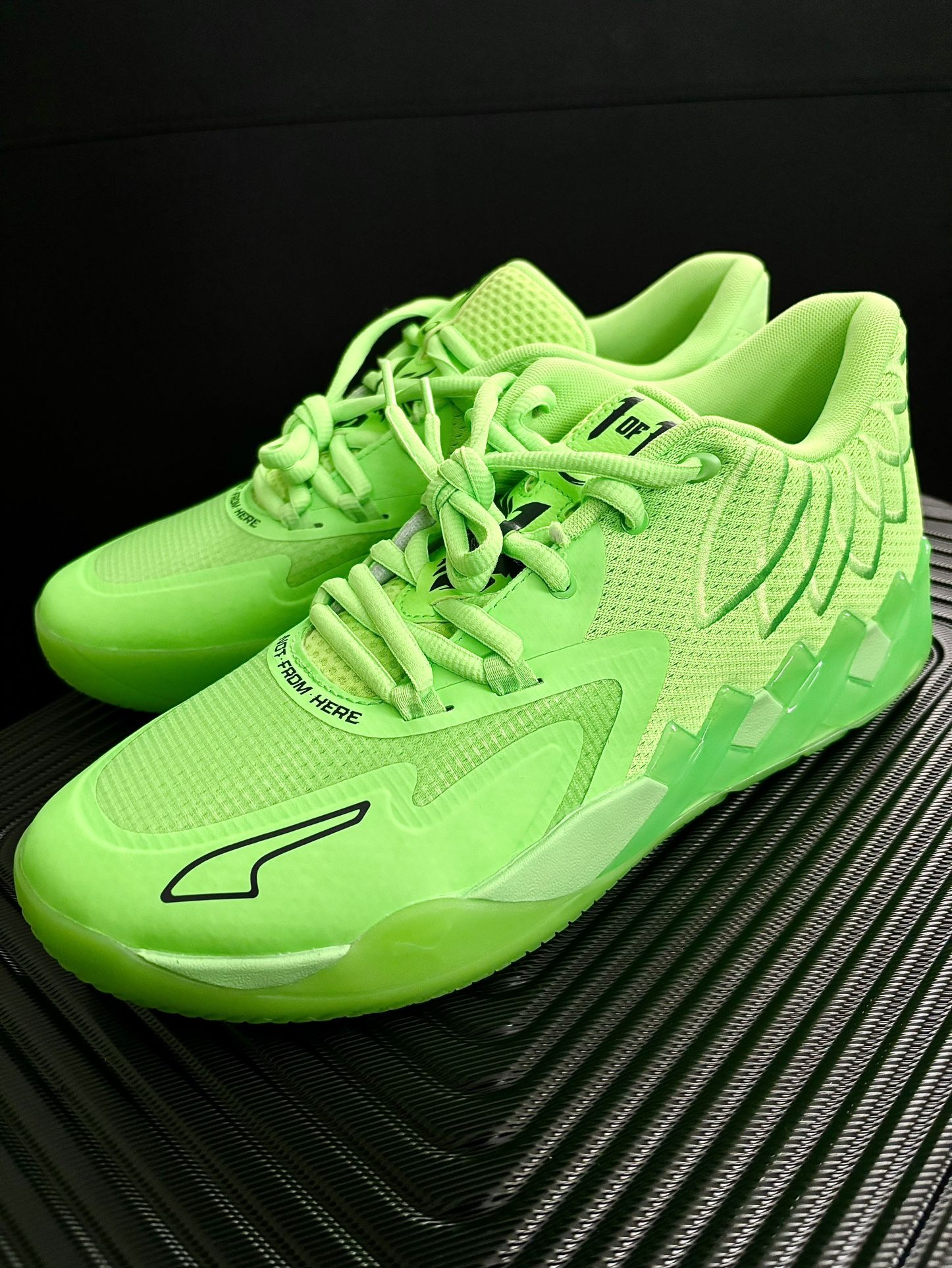 Melo MB1 Volt Green New