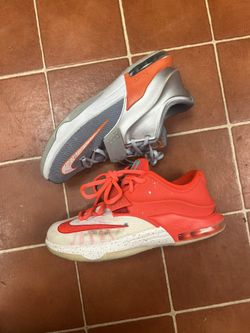 KD VII Shoes Size 7