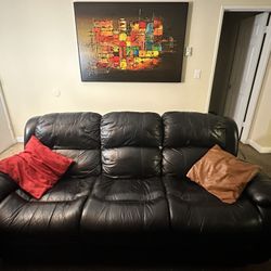 Comfortable Leather Reclining Sofa – Pickup Only (Pacific Beach) 